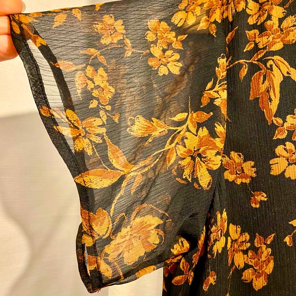 Bohemian Floral babydoll dress - Picture 7 of 8